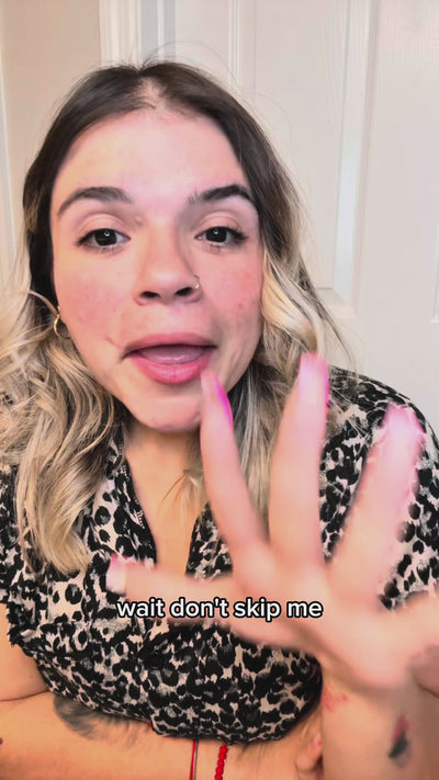 @laslocurasdedos